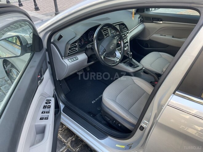 Hyundai Elantra 2019, 136,794 km - 2.0 л - Bakı