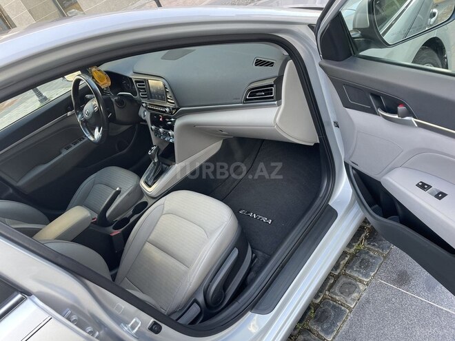 Hyundai Elantra 2019, 136,794 km - 2.0 л - Bakı