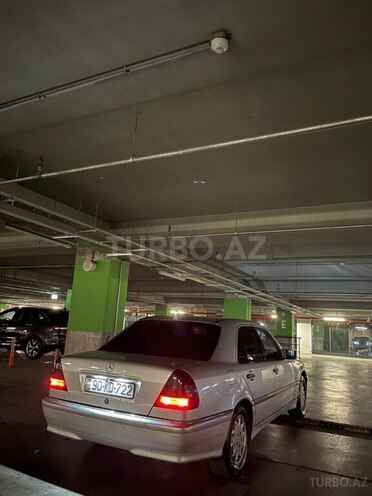 Mercedes C 180 1999, 350,000 km - 1.8 л - Bakı