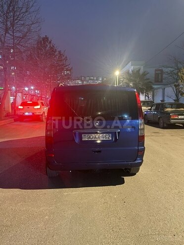 Mercedes V 220 2004, 410,000 km - 2.2 л - Bakı