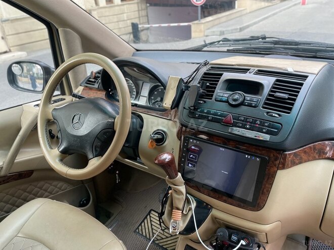 Mercedes V 220 2004, 410,000 km - 2.2 л - Bakı