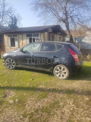 Hyundai i30 2010, 200,000 km - 1.6 л - Masallı