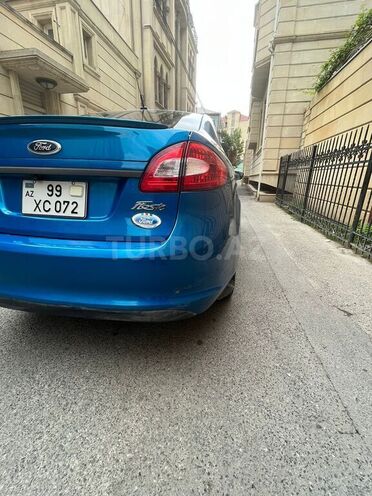 Ford Fiesta 2012, 290,000 km - 1.6 l - Bakı