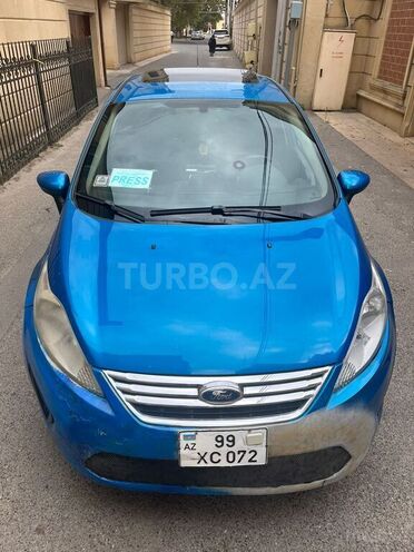 Ford Fiesta 2012, 290,000 km - 1.6 l - Bakı