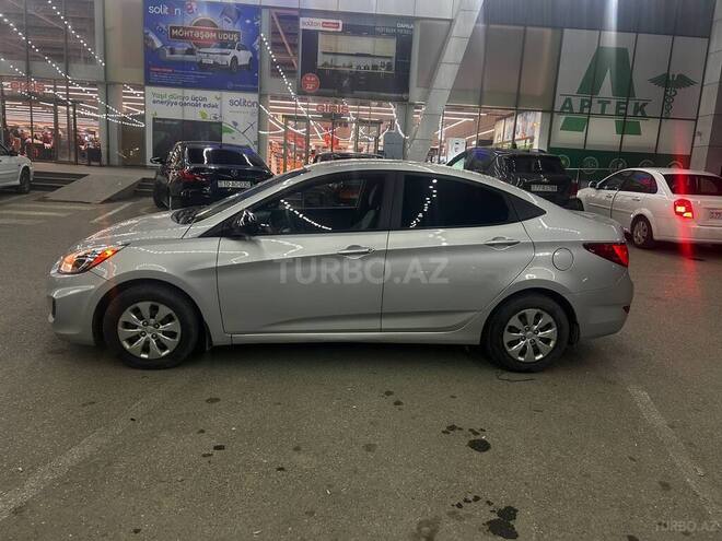 Hyundai Accent 2015, 135,418 km - 1.6 l - Bakı