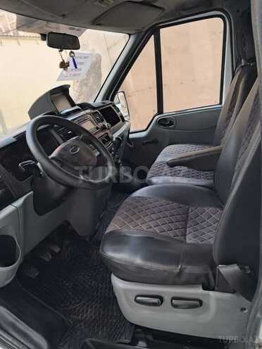 Ford Transit 2007, 243,000 km - 2.4 l - Kürdəmir