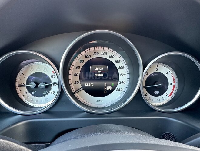 Mercedes E 220 d 2015, 96,000 km - 2.2 l - Bakı