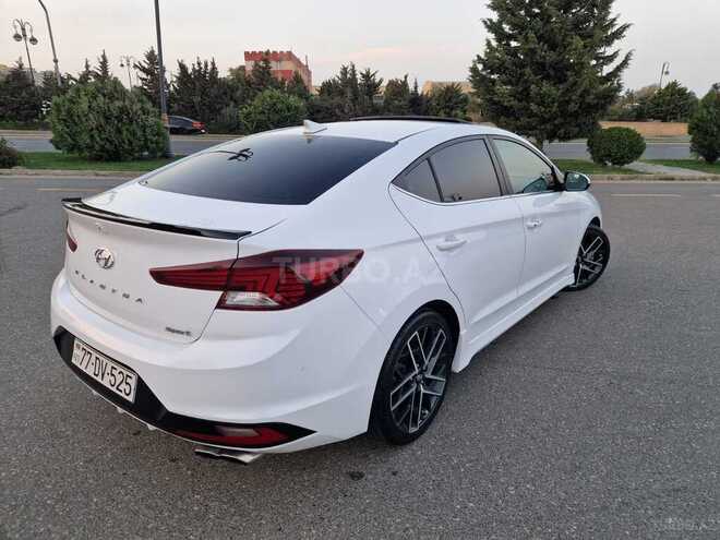 Hyundai Elantra 2019, 182,178 km - 1.6 l - Tovuz