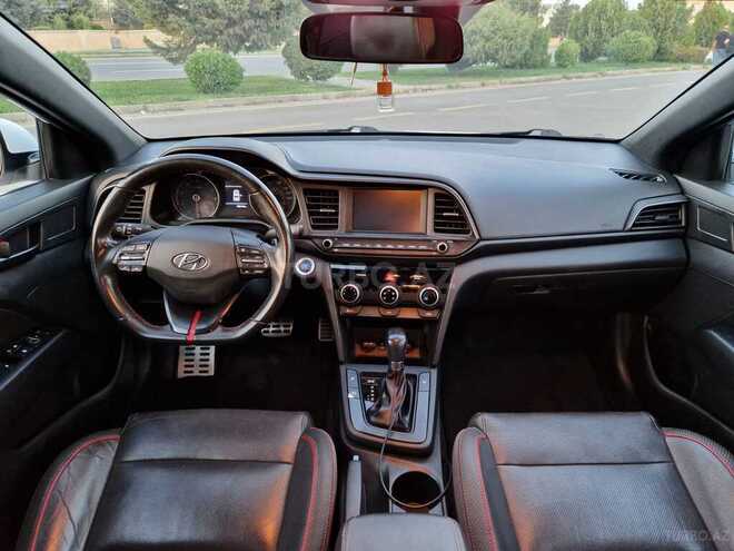 Hyundai Elantra 2019, 182,178 km - 1.6 l - Tovuz
