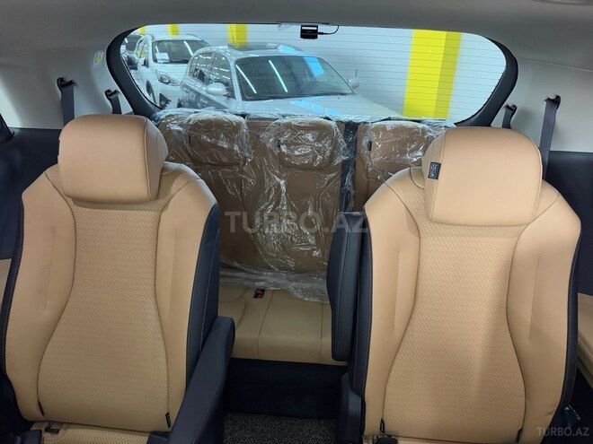 Kia Carnival 2021, 7,600 km - 2.2 л - Bakı
