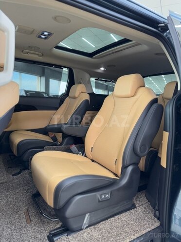 Kia Carnival 2021, 7,600 km - 2.2 л - Bakı