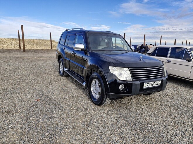 Mitsubishi Pajero 2007, 254,000 km - 3.0 л - Yevlax