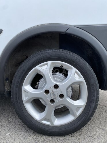 Opel Combo-10