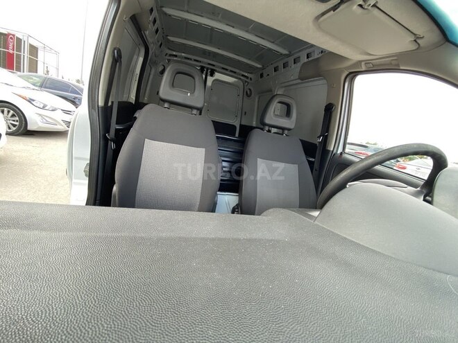 Opel Combo-11