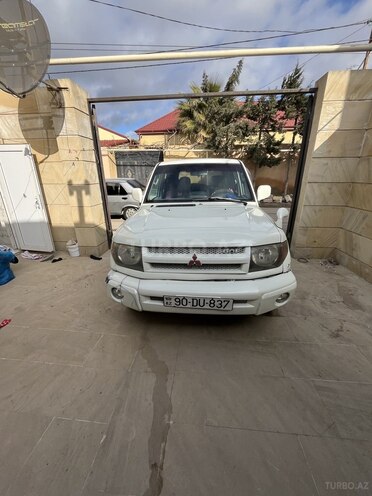 Mitsubishi Pajero io 1999, 264,443 km - 1.8 l - Bakı