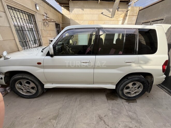 Mitsubishi Pajero io 1999, 264,443 km - 1.8 l - Bakı