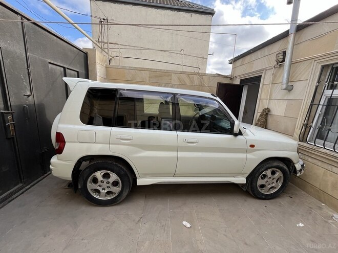 Mitsubishi Pajero io 1999, 264,443 km - 1.8 l - Bakı