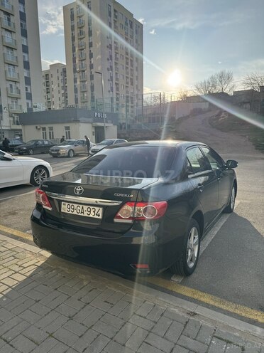 Toyota Corolla 2013, 175,000 km - 1.6 l - Bakı
