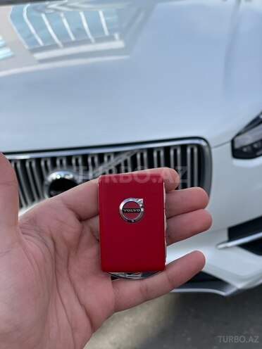 Volvo XC90-19