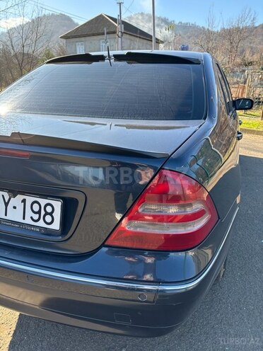 Mercedes C 240 2001, 355,000 km - 2.6 л - Lənkəran