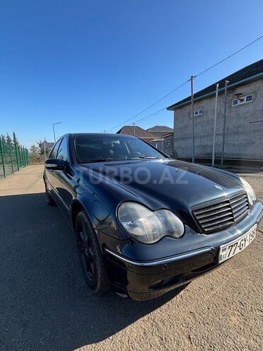 Mercedes C 240 2001, 355,000 km - 2.6 л - Lənkəran