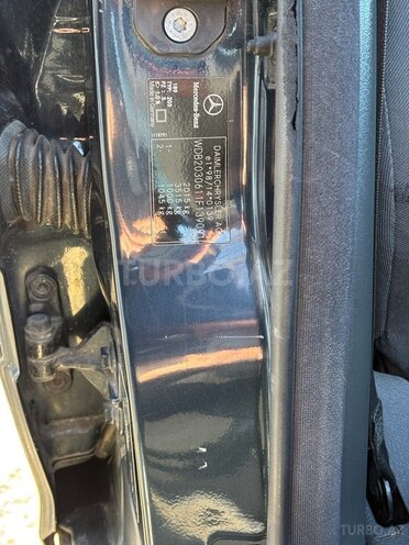 Mercedes C 240 2001, 355,000 km - 2.6 л - Lənkəran