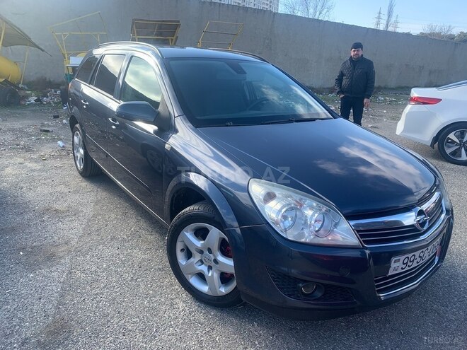 Opel Astra 2007, 183,000 km - 1.4 л - Bakı