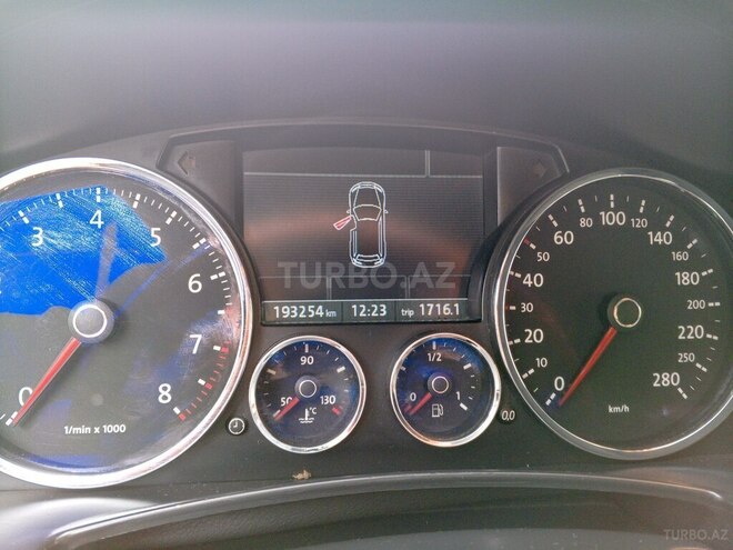 Volkswagen Touareg 2008, 193,254 km - 3.6 л - Qax