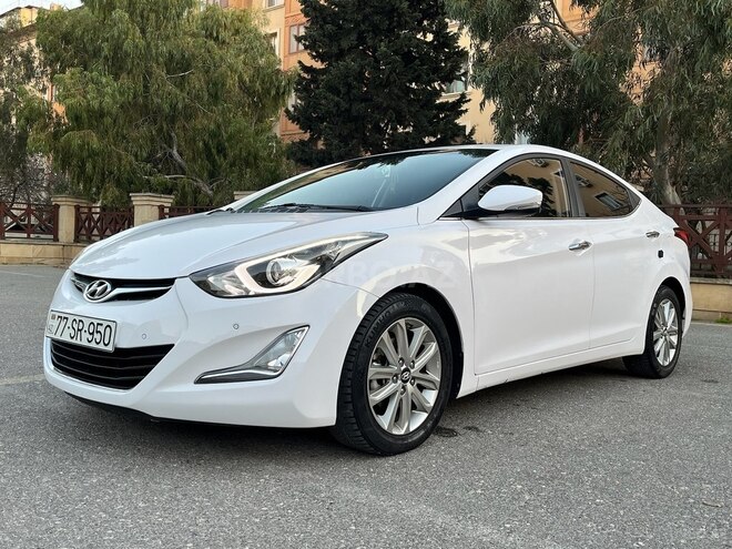 Hyundai Avante-8