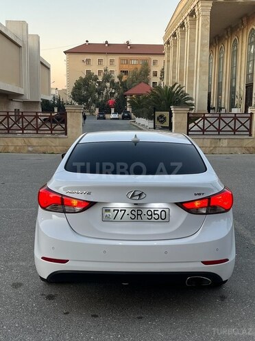 Hyundai Avante-4