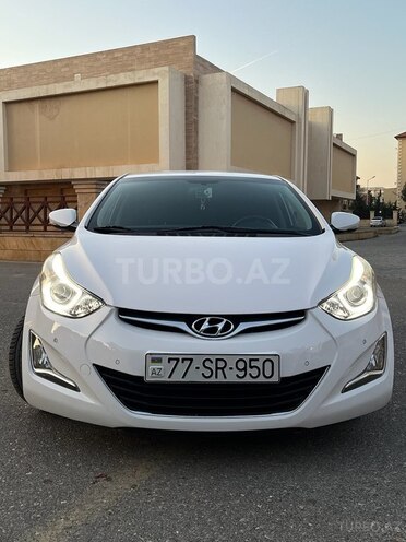 Hyundai Avante-11
