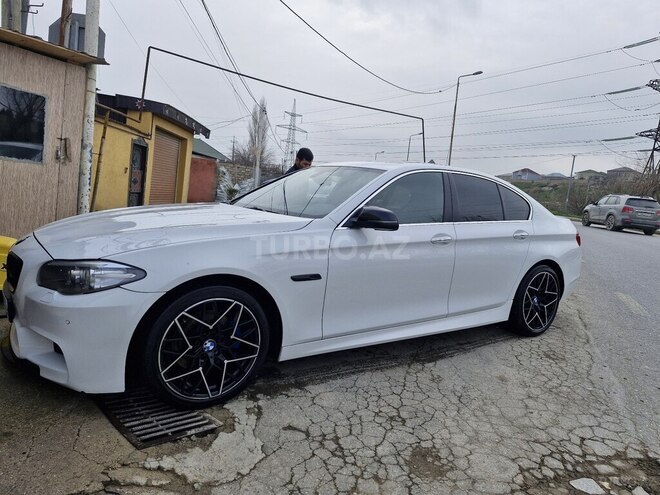 BMW 528 2015, 199,500 km - 2.0 l - Bakı
