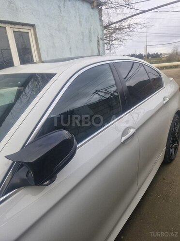 BMW 528 2015, 199,500 km - 2.0 l - Bakı