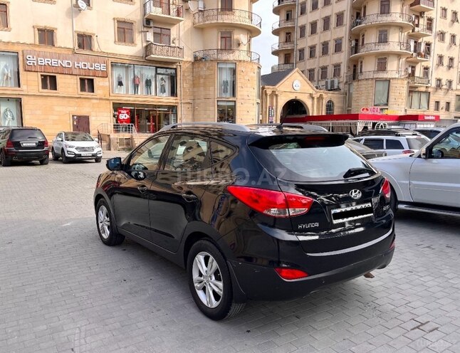 Hyundai ix35 2012, 282,000 km - 2.0 l - Bakı