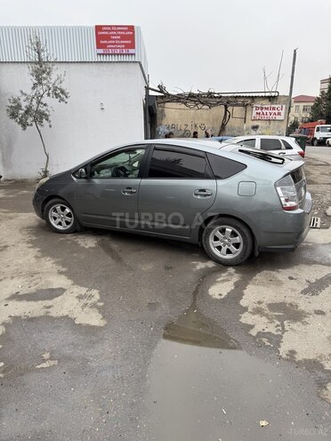 Toyota Prius 2005, 280,000 km - 1.5 л - Sabirabad