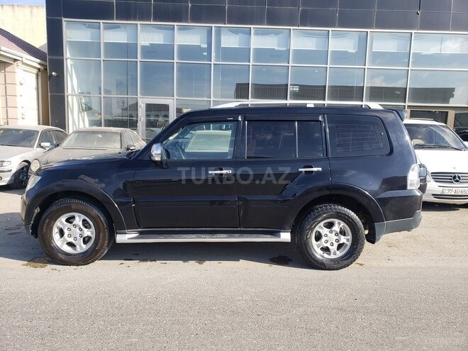 Mitsubishi Pajero 2007, 288,000 km - 3.0 л - Bakı