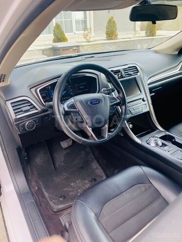Ford Fusion (North America) 2017, 180,000 km - 1.5 л - Bakı