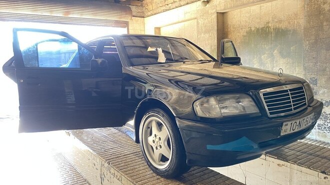 Mercedes C 180 1995, 386,000 km - 2.0 л - Masallı
