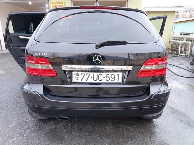 Mercedes B 170 2006, 275,000 km - 1.7 l - Zaqatala