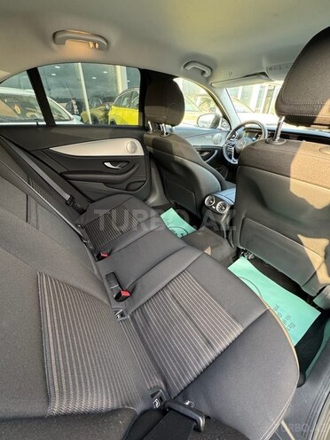 Mercedes E 300 de 2021, 110,000 km - 2.0 л - Bakı