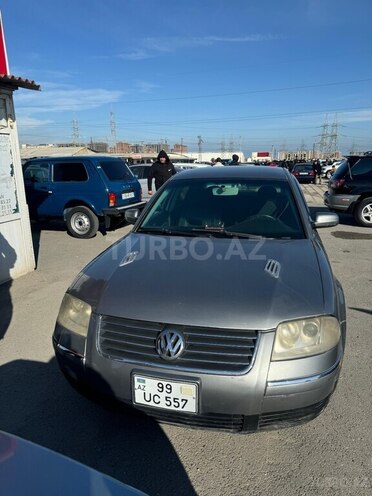Volkswagen Passat 2002, 253,688 km - 1.8 l - Bakı