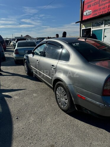 Volkswagen Passat 2002, 253,688 km - 1.8 l - Bakı