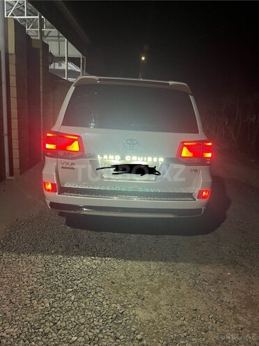 Toyota Land Cruiser 2010, 179,000 km - 4.0 л - Şirvan