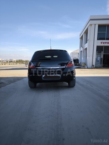 Opel Astra 2009, 180,000 km - 1.3 l - Bakı