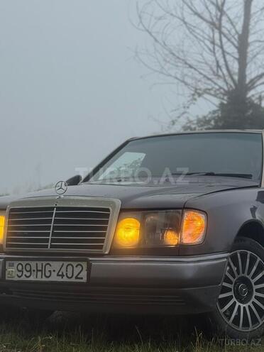 Mercedes E 230 1991, 390,000 km - 2.3 l - Şəmkir