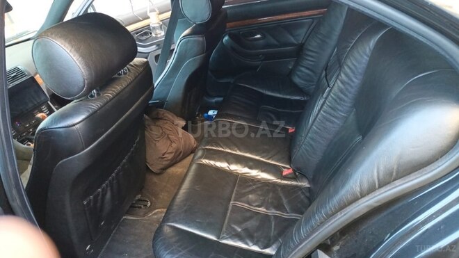 BMW 528 1998, 478,000 km - 2.8 l - Bakı