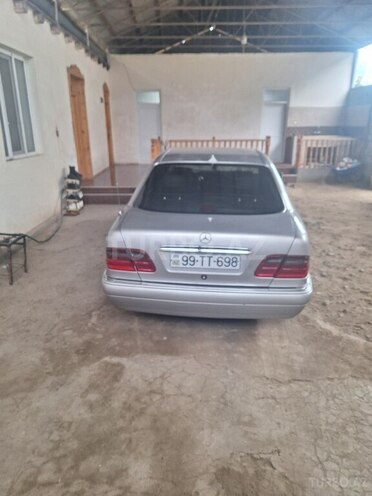 Mercedes E 230 1996, 641,359 km - 2.3 l - Gəncə