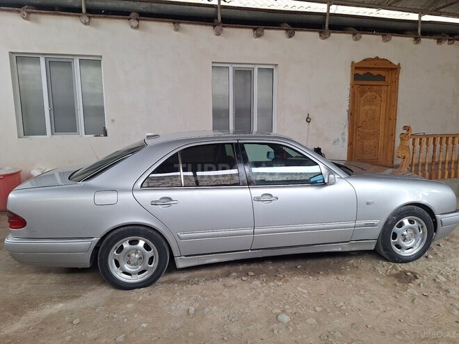 Mercedes E 230 1996, 641,359 km - 2.3 l - Gəncə