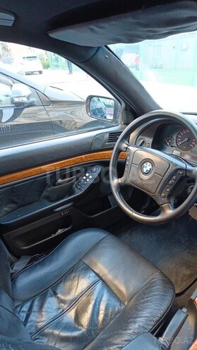 BMW 528 1998, 478,000 km - 2.8 l - Bakı