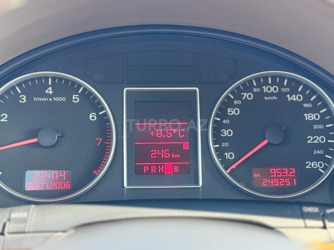Audi A4 2007, 249,000 km - 2.0 л - Bakı